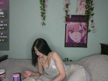 LunarXXX webcam model stream image