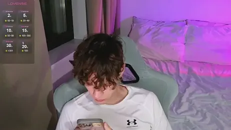 cute_thomas webcam model stream image