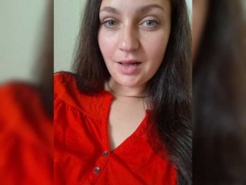 MiLAshKaA webcam model stream image