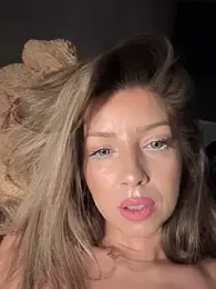S0nyaD webcam model stream image