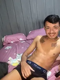 casalzinhojob webcam stripchat model stream image