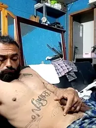 C8L3U webcam model stream image