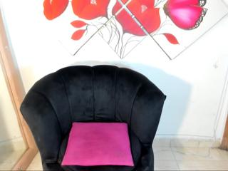 Nahomi Willburt webcam model stream image