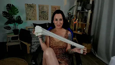 BetyRay webcam model stream image