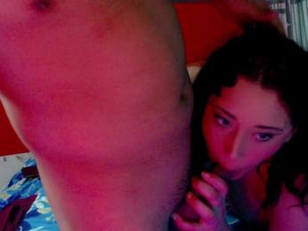 SammiAndSoffi webcam model stream image