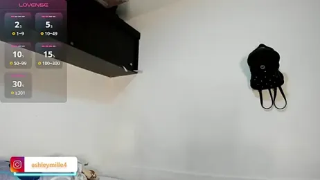_ashleymiller webcam model stream image