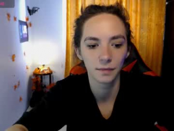 bellaqueen0701 webcam model stream image