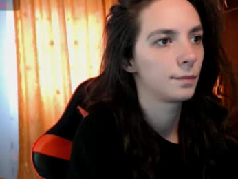 bellaqueen0701 webcam model stream image