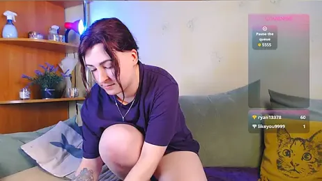 Caroline1995 webcam stripchat model stream image