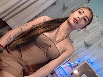 miss-rhiann webcam stripchat model stream image