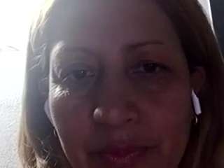 veella webcam model stream image