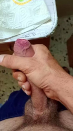 SalvadorUp webcam model stream image