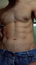 SalvadorUp webcam model stream image