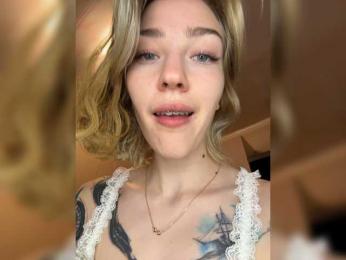 AlinnaAnnila webcam bongacams model stream image