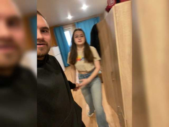 AryLexy webcam model stream image
