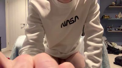 Luca18_x webcam model stream image