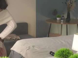 eleneeves webcam model stream image