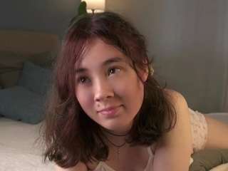 eleneeves webcam model stream image