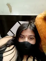 RAJ_RIYA143 webcam model stream image