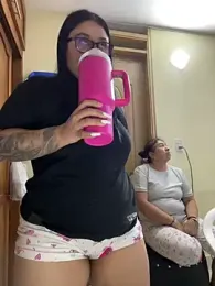 alissonfernandez_ webcam model stream image