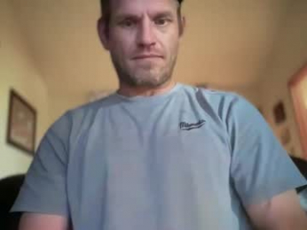 mackincaliallday webcam model stream image