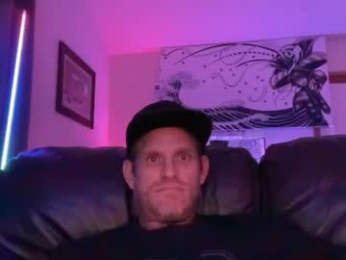 mackincaliallday webcam model stream image