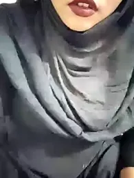 Indian-Nazia webcam stripchat model stream image