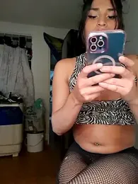 Pussycat_9999 webcam model stream image