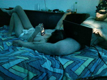 eva-adam2677 webcam model stream image