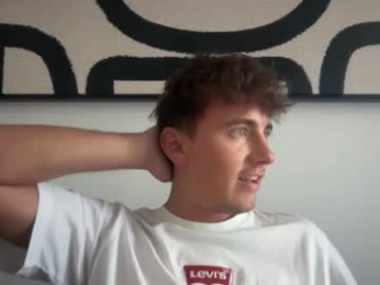 luciancrowe webcam model stream image