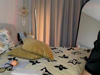 Marrena webcam model stream image