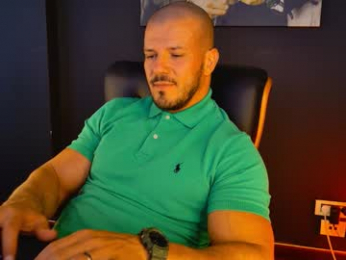 angeloeric webcam model stream image