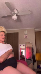 CocoDan23 webcam model stream image