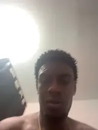 pipedark_ webcam model stream image