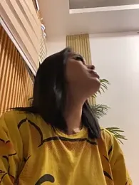 Genuinely_Smile webcam model stream image