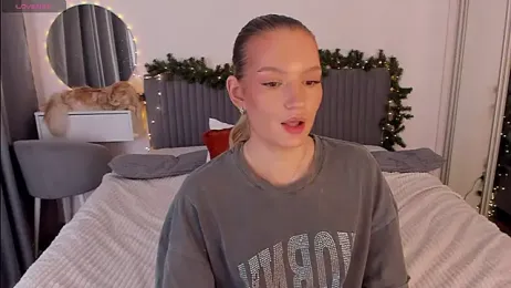 CassieRayss webcam model stream image