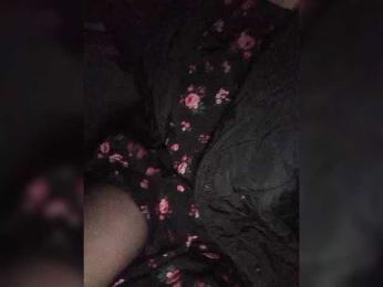 Lady-marshmallows webcam model stream image