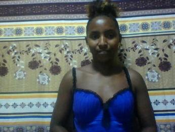 Orzia12 webcam model stream image