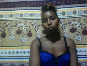 Orzia12 webcam model stream image