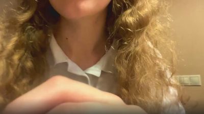 EvaNeymeyer webcam model stream image