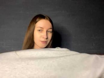 DeberaWarsham webcam model stream image