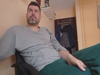 _BruceStrong_ webcam model stream image