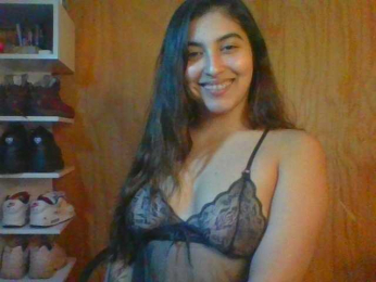 BabyNikie webcam model stream image