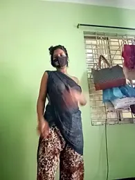 Kakoli- webcam model stream image