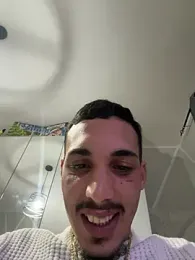 piccolo2002 webcam model stream image