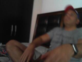 Matthew Fire webcam model stream image