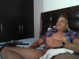 Matthew Fire webcam model stream image