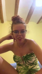 Kyoko_ webcam model stream image