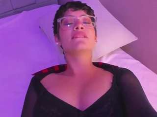 samanta-cruz19 webcam model stream image