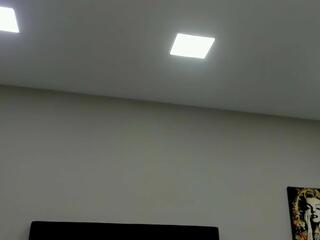 Jax Maxwell webcam model stream image